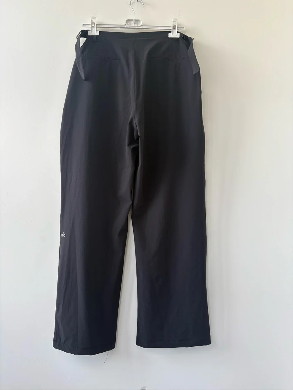 ALO YOGA Showdown Black Hip Cut Outs Buckle Wide Leg Trousers Pants L/G